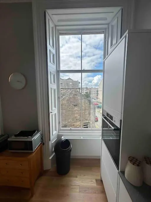 Timber Bush Apartments Edinburgh
