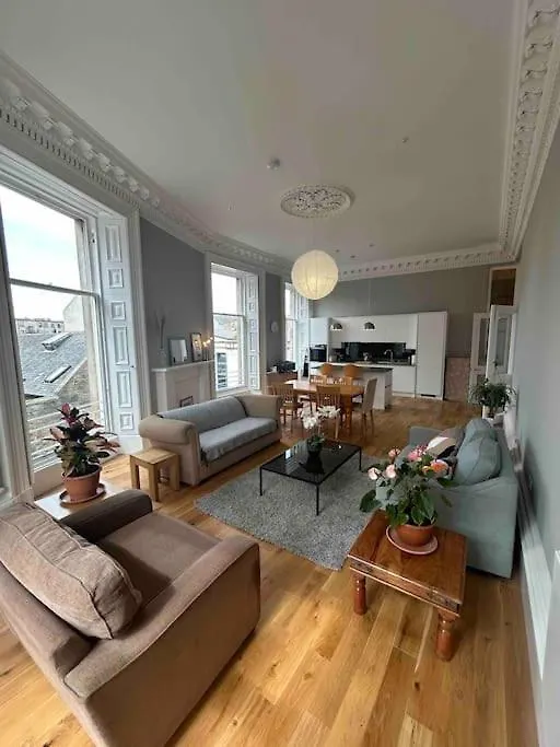 Timber Bush Apartments Edinburgh