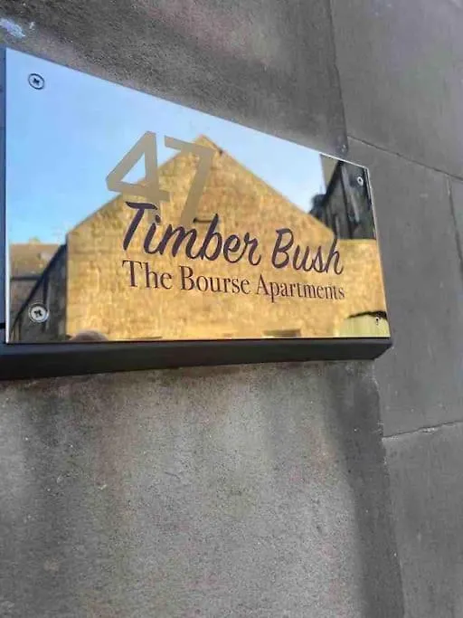 إدنبرة Timber Bush Apartments المملكة المتحدة