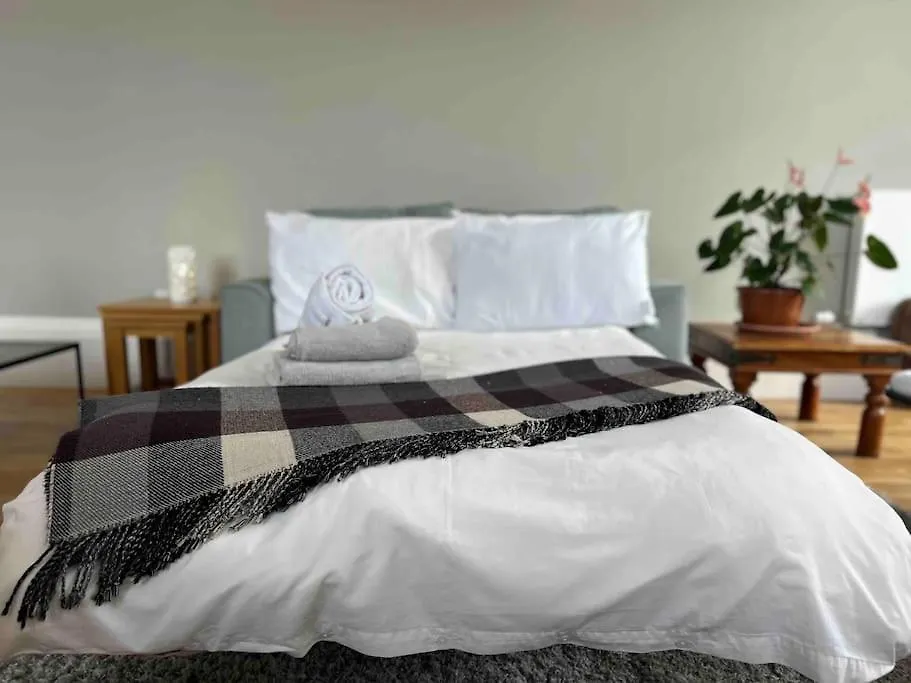 إدنبرة Timber Bush Apartments 0*,  المملكة المتحدة